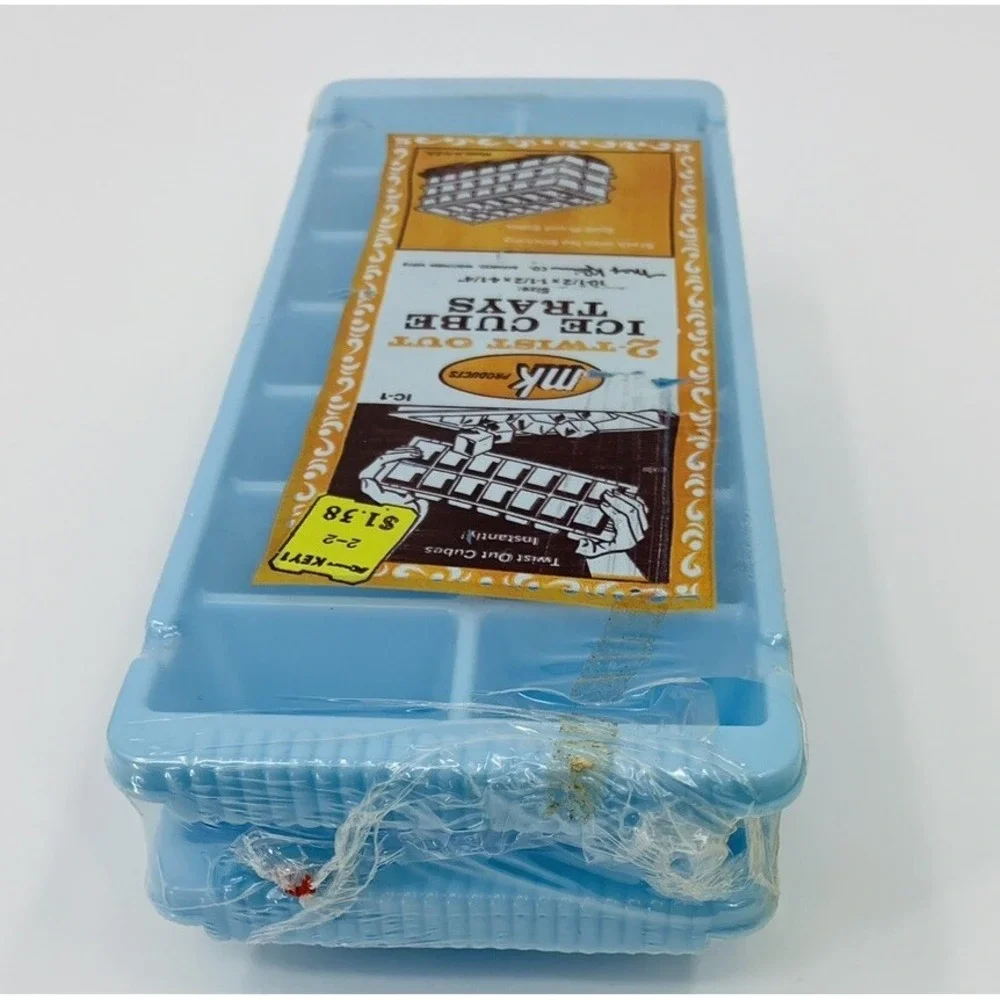 Vintage NOS Max Klein MK Products Ice Cube Trays Blue USA Made Twist Out